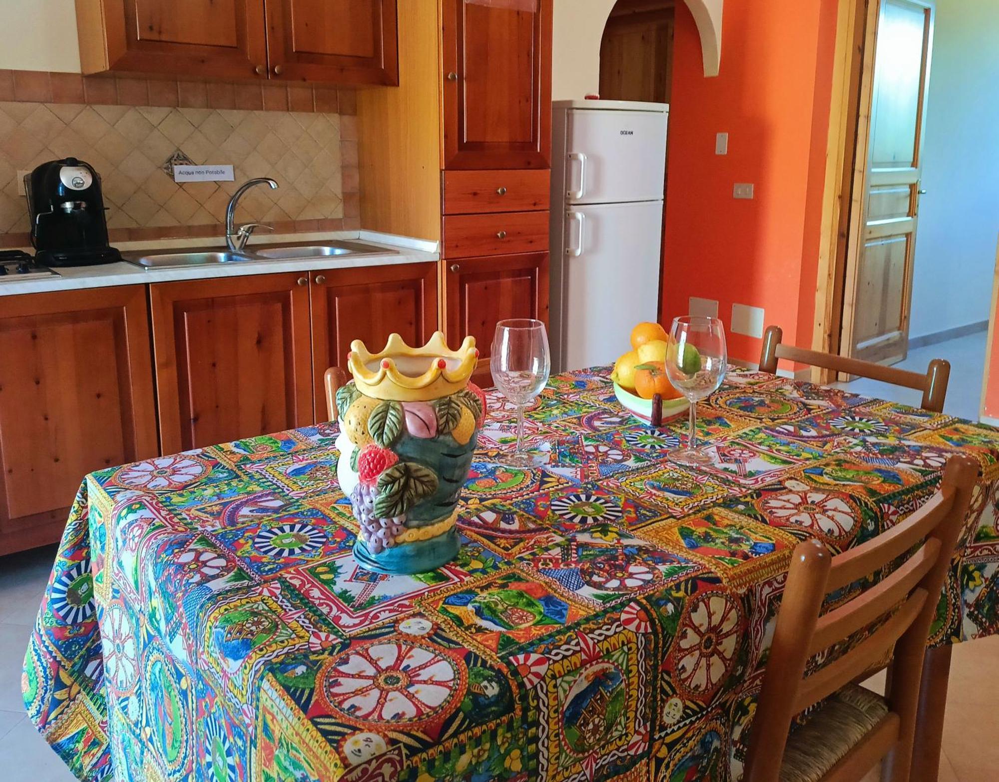 Di Scopello -